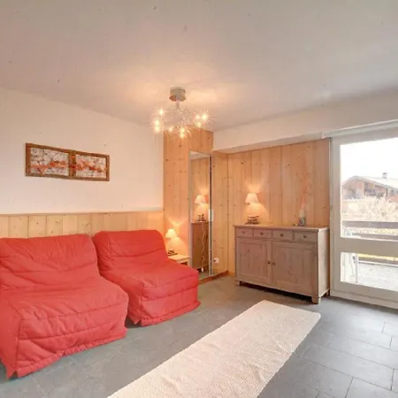 Saturne 102 Sur La Place Du Village A Апартаменты